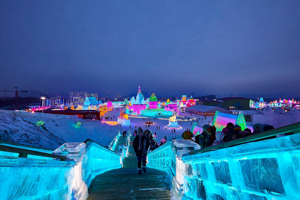哈尔滨冰雪大世界5d2 38.jpg